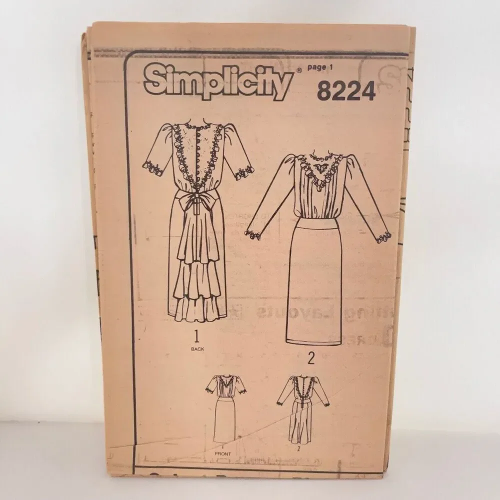 #8224 Simplicity Misses Dress Sewing Pattern Size 8